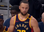 开云体育APP下载-包含勇士队外线得分化解关键对攻的词条