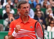 开云体育app-年终总决赛鏖战美网，西西帕斯扛起全队