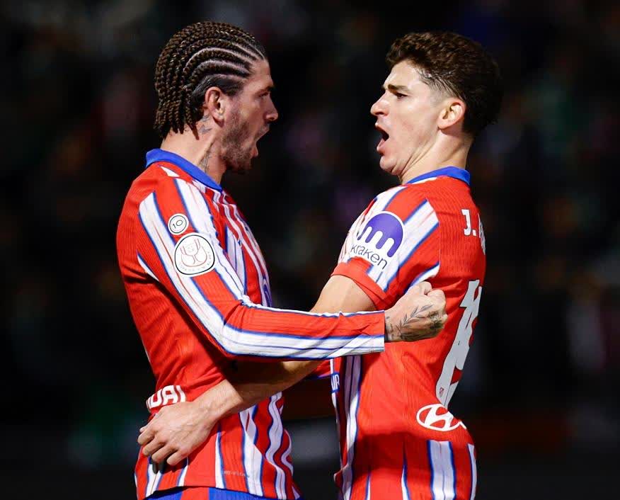 佛罗伦萨主场赢球，球队士气高昂的简单介绍