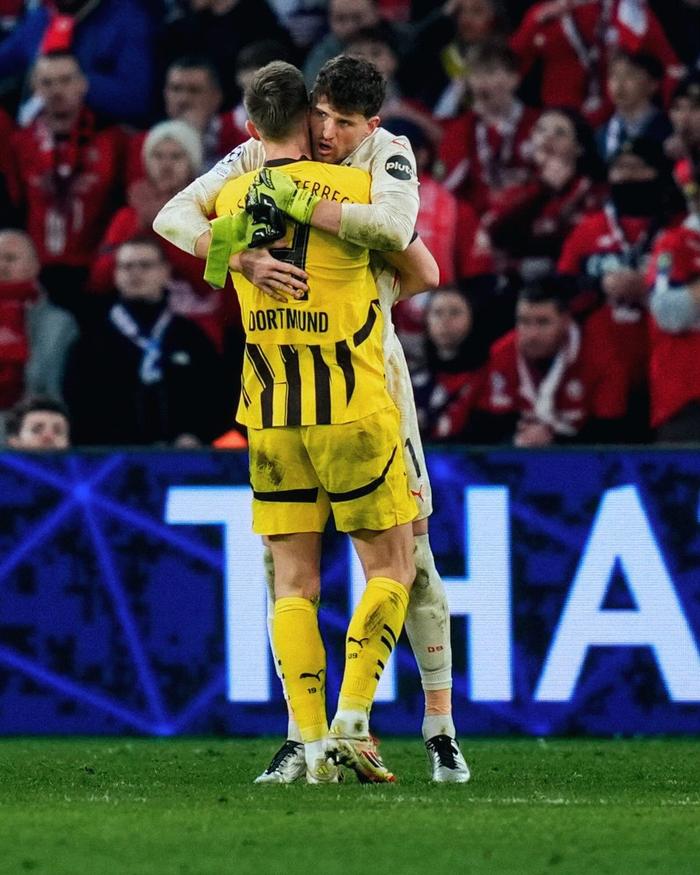 关于多特蒙德客场逆转，连胜势头不减的信息