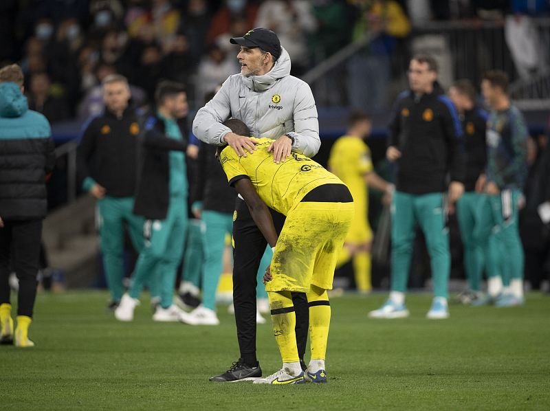 亚特克成为利物浦守护神，帮助球队全身而退