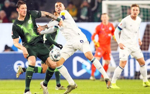 沙尔克遭遇失利，战绩仍堪忧