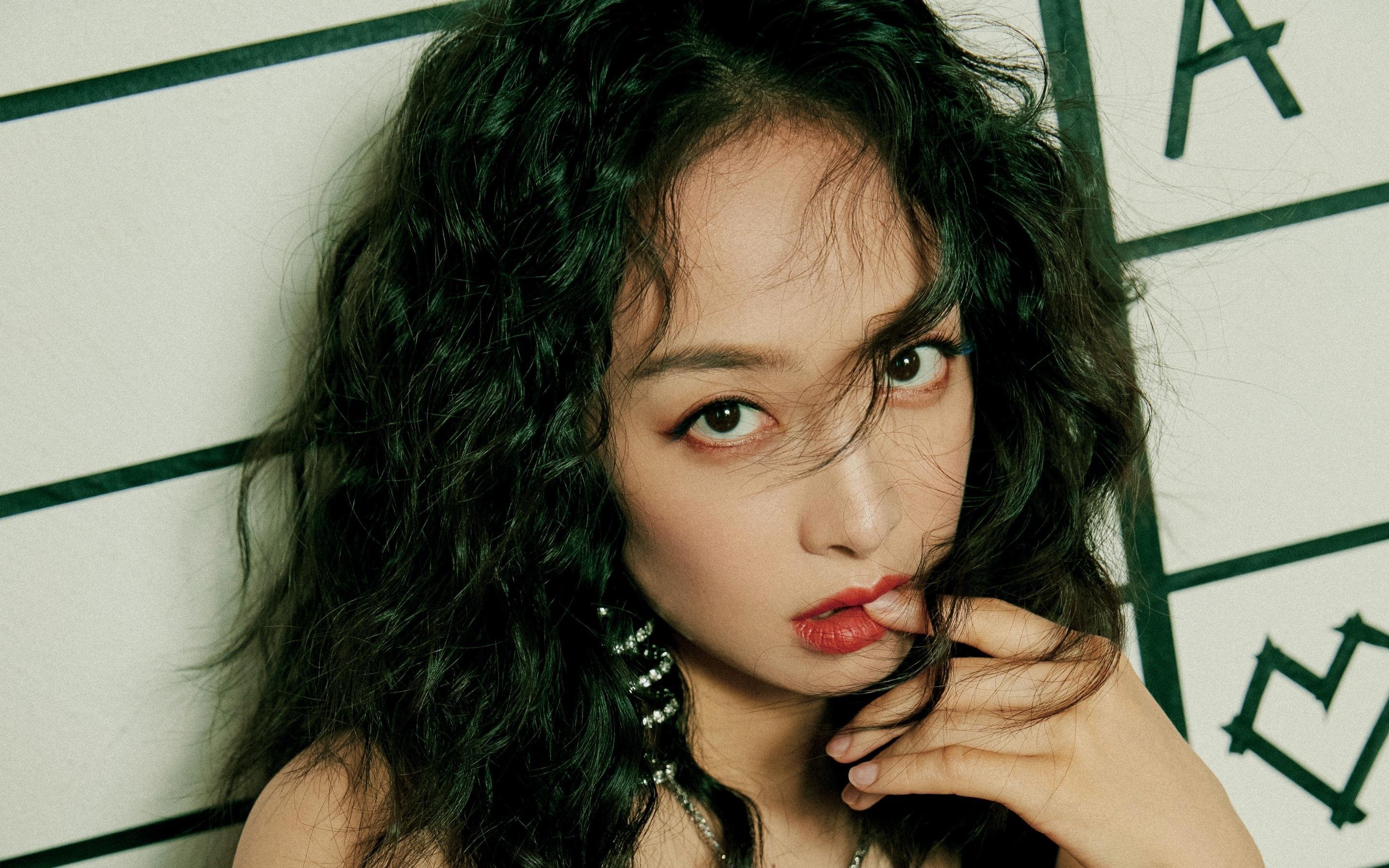 钢铁与羽毛，奥运周期关键战之夜，浓眉持续制造杀伤