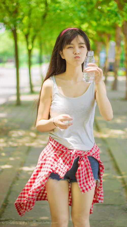 北境流星与蓝色铁幕，蒂亚戈闪耀破晓，尤文战术冰封几内亚