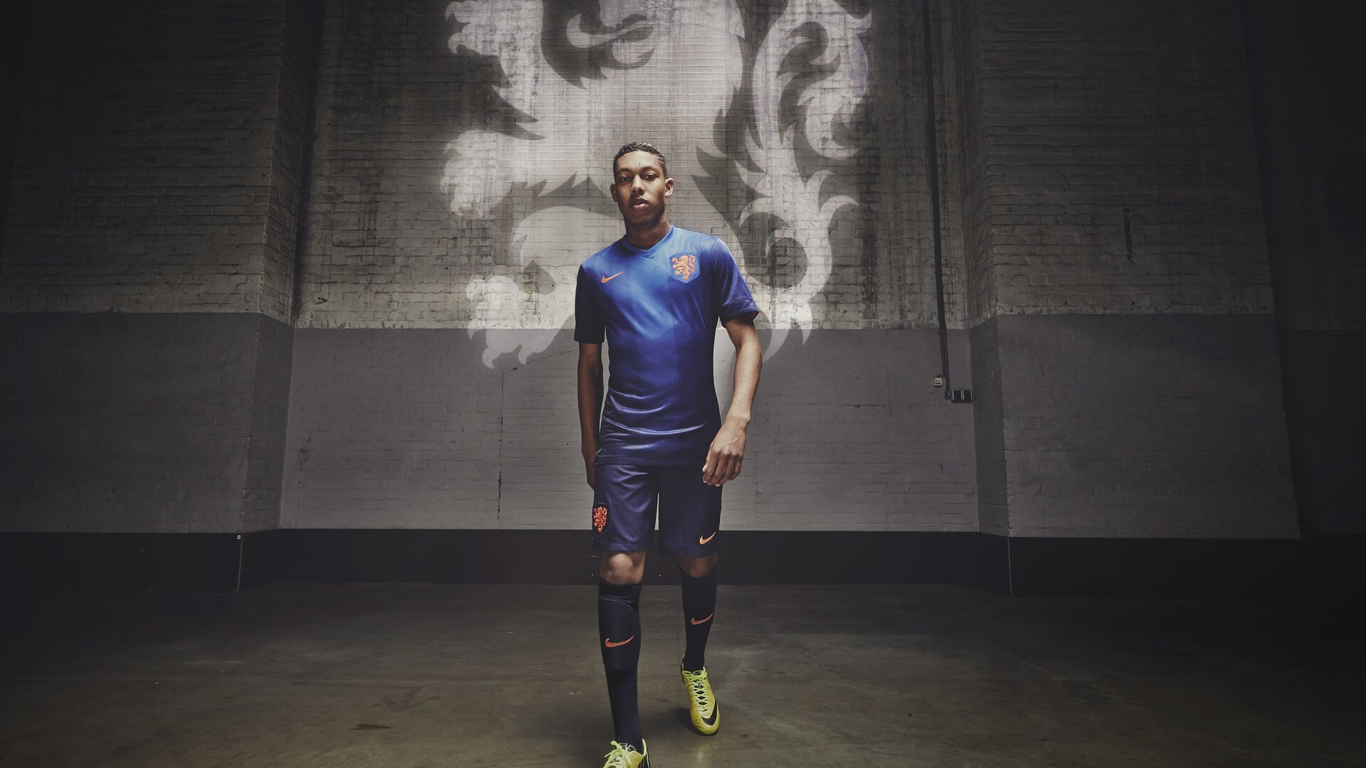 极速篮球,当莫兰特在F1街道赛接管比赛,我们看见了骑士掌控太阳的节奏艺术